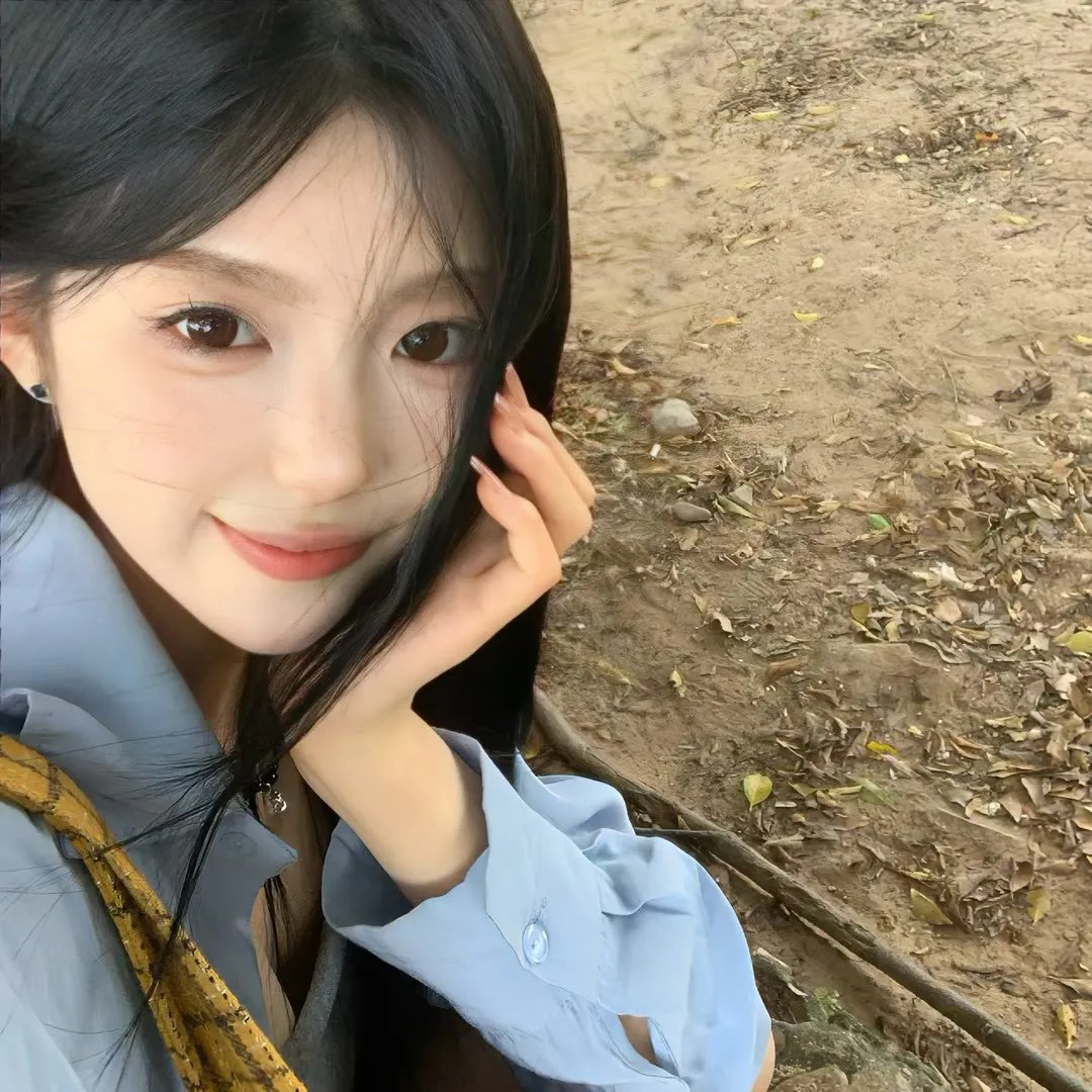 良宵恨短海报
