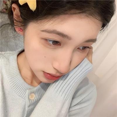 天使面庞海报